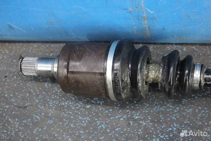 Привод Isuzu Gemini (Исузу Джемини) MJ4 44010S0495