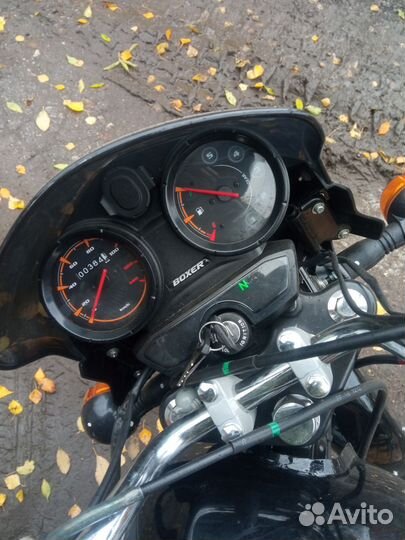 Мотоцикл bajaj Boxer