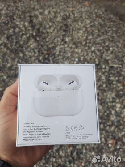 Apple airpods pro