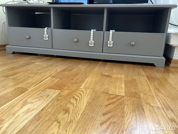 Тумба под телевизор Hemnes серая