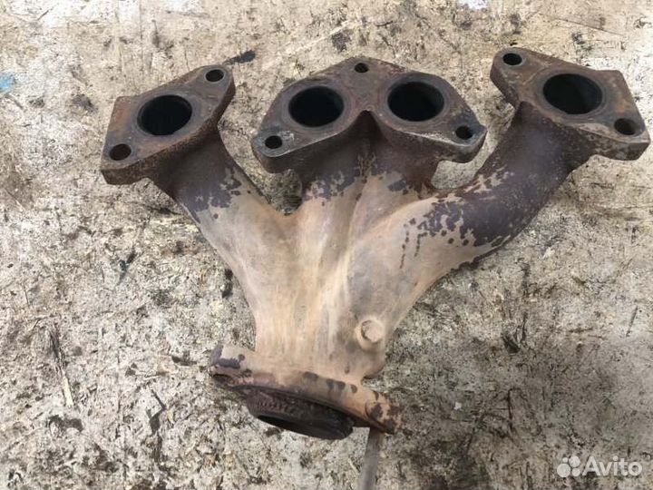 Коллектор выпускной Renault Sandero хетчбек 1.4