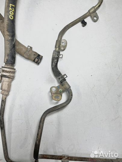 Трубка гура Mitsubishi L200 KB