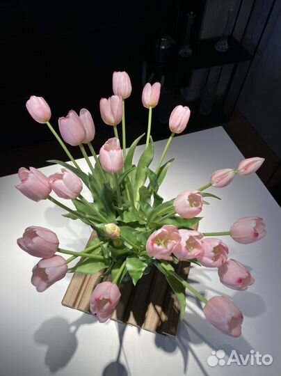 Сенсорный латекс тюльпаны