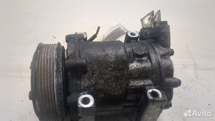 Компрессор кондиционера Ford C-Max, 2004