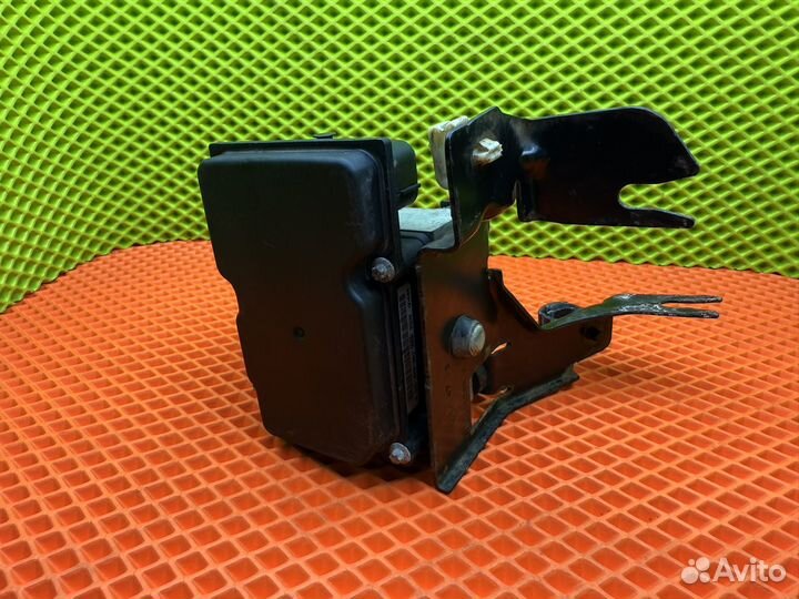 Блок абс Renault Duster1