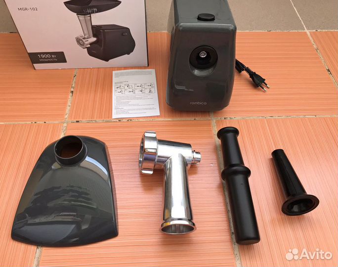 Мясорубка электрическая.Новая/Доставка