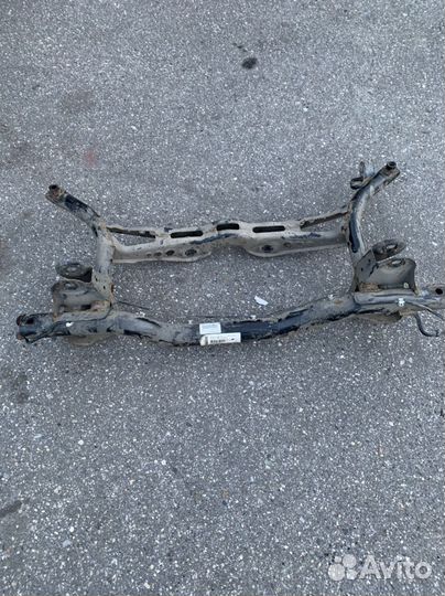 Подрамник задний Volkswagen skoda