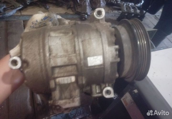 Компрессор кондиционера Skoda Superb 1