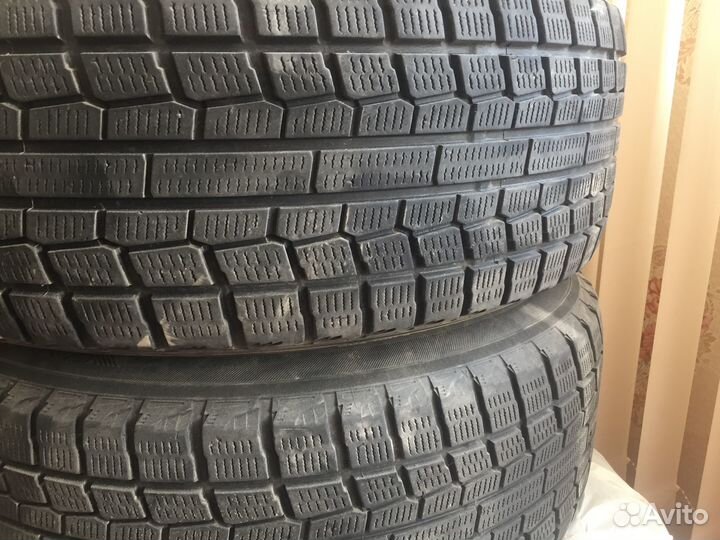 Yokohama Ice Guard IG20 215/60 R16