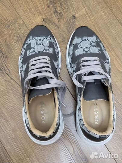 Кроссовки Poletto