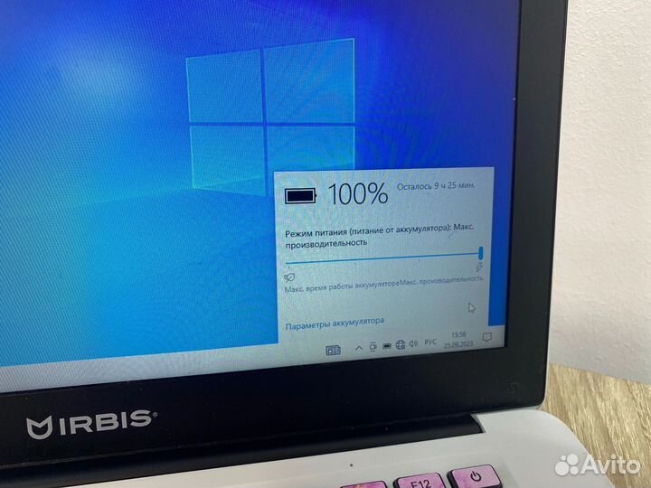 Красивый Ноутбук для документов и интернета