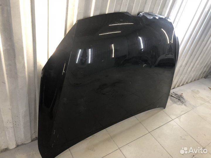 Капот на volkswagen golf 7