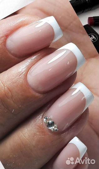 Наращивание ногтей