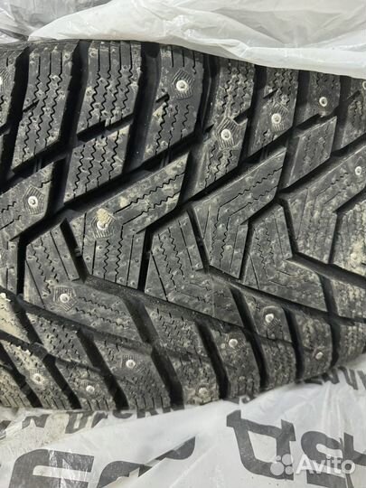 Hankook Winter i'Pike X W429A 255/55 R18 109W