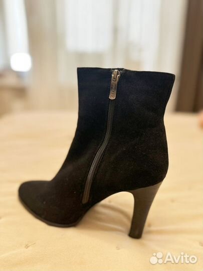 Ботильоны натуральная замша 39