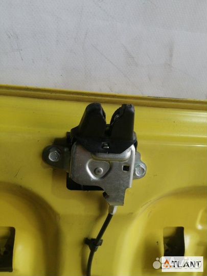 Крышка багажника toyota comfort