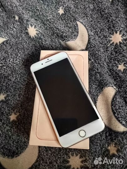 iPhone 8 Plus, 64 ГБ