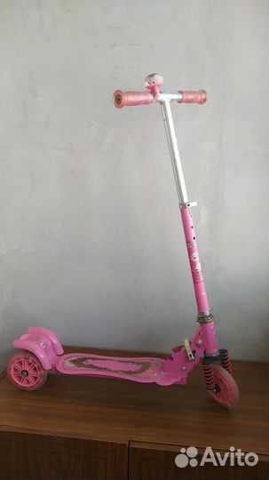 Самокат детский трехколесный