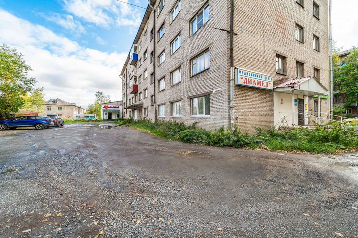 Гостиница, 1200 м²