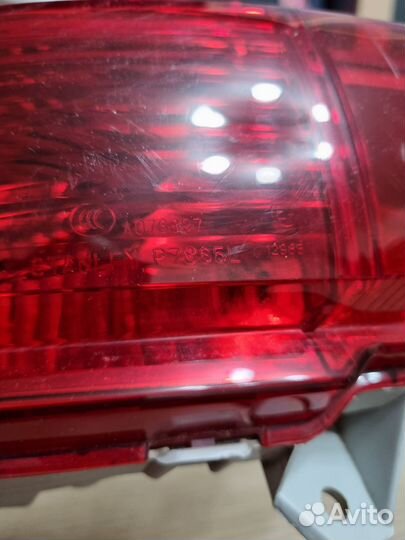 Фонарь задний левый в бампер митсубиси паджеро