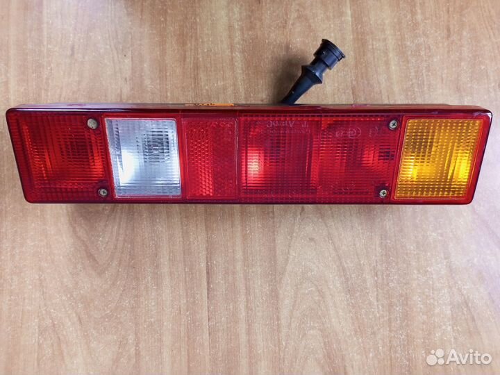 Задний фонарь газель 3302