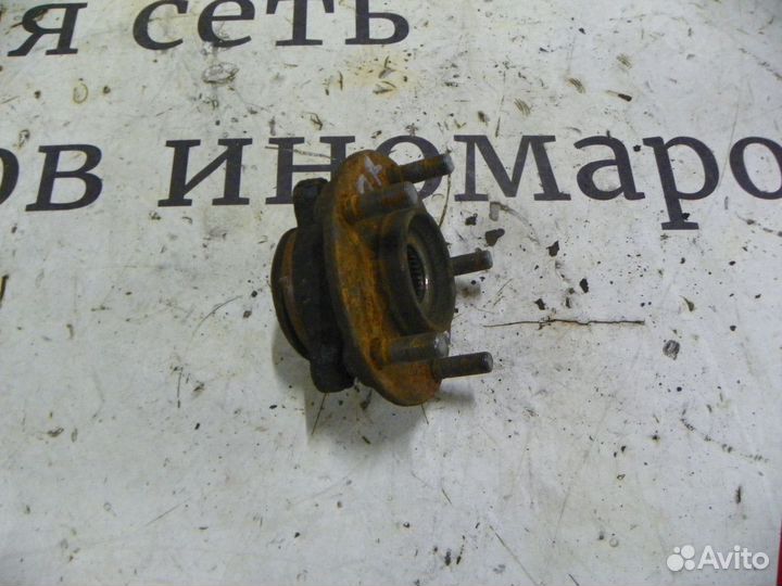 Ступица передняя Nissan X-Trail