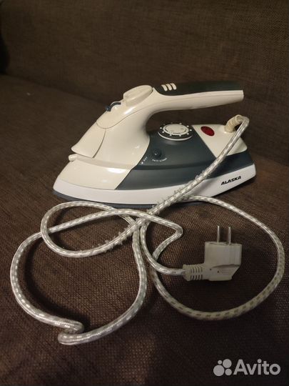 Утюг Alaska