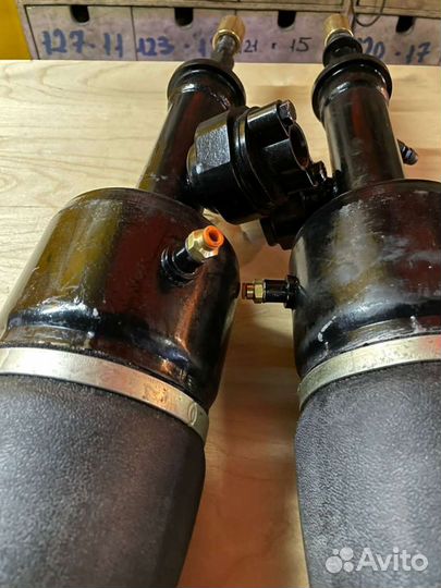 Ремонт пневмостоек Infiniti QX56 / QX80