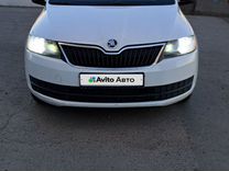 Skoda Rapid 1.6 MT, 2015, 257 000 км, с пробегом, цена 880 000 руб.