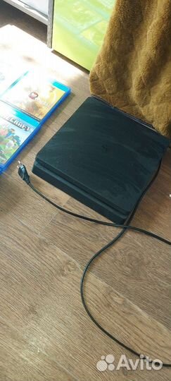 Игровая приставка sony ps4