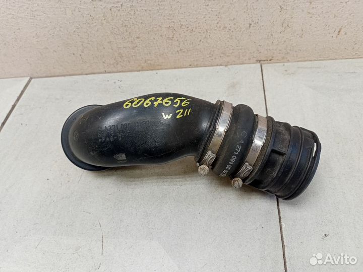 Патрубок интеркулера A2710901437