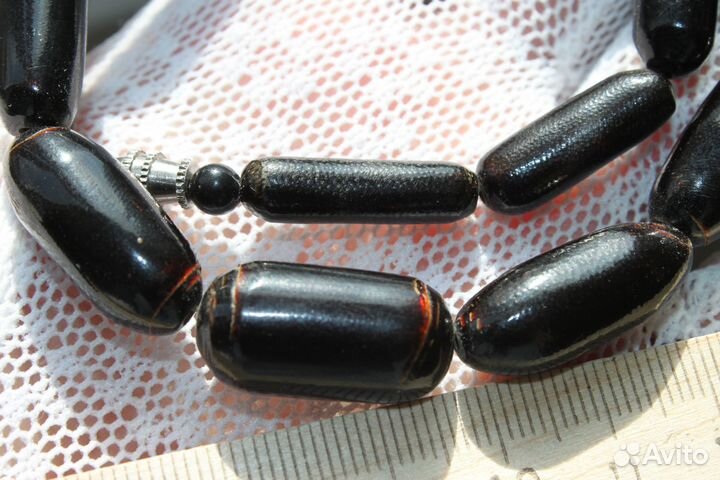 Винтажные бусы. чокер. крупный чёрный коралл