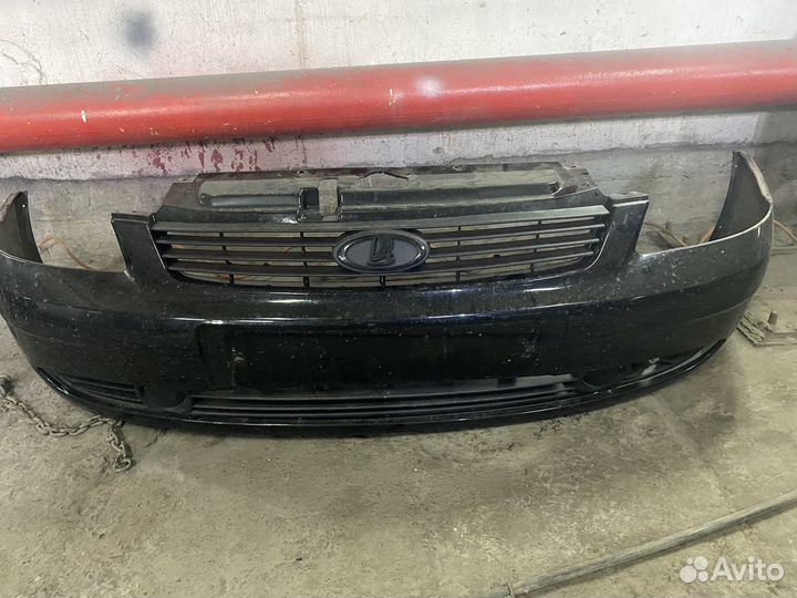 Бампер передний на LADA priora 1