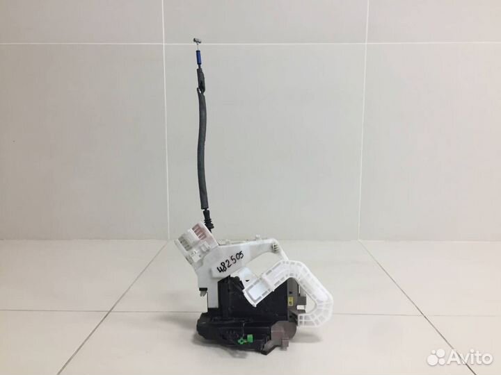 Замок двери задней левой Kia Ceed