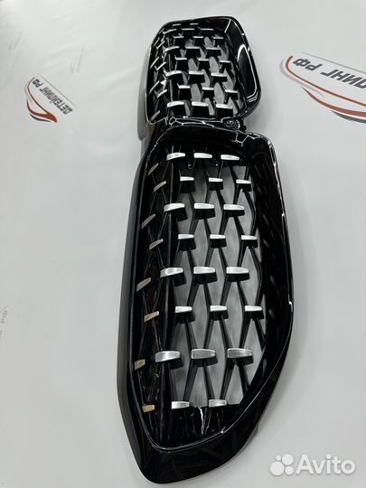 Решетка радиатора BMW 3-Series G20 G28 Diamond