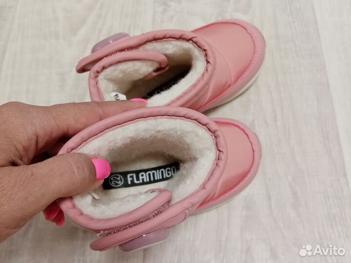 Сапожки для девочки 22