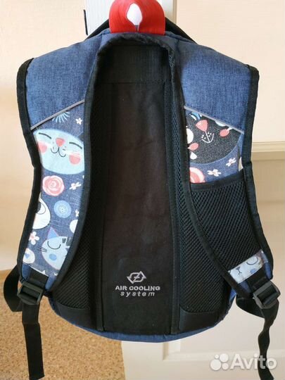 Рюкзак школьный