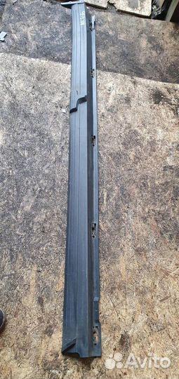 Накладка порога наружняя Cadillac SRX 1 2003-2009