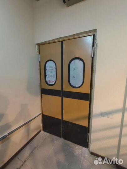 Дверь маятниковые от производителя поз заказ