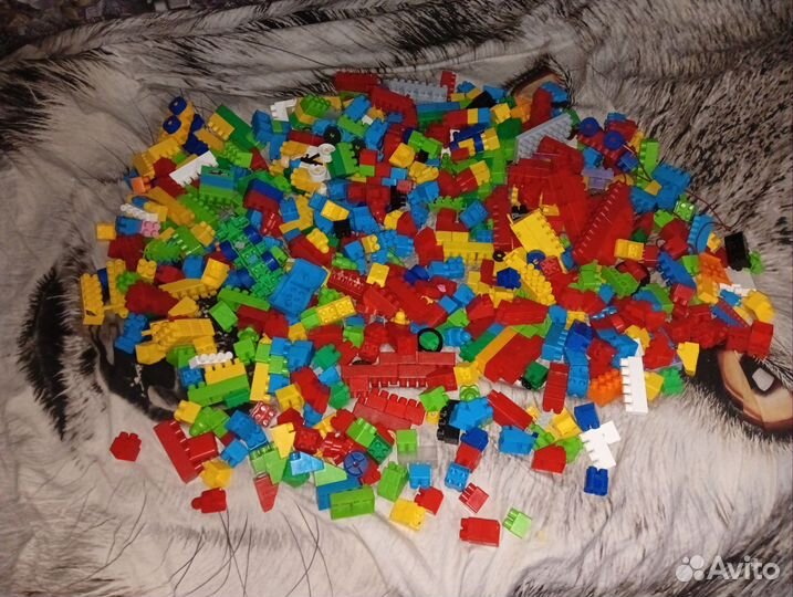 Развивающие игрушки пакетом