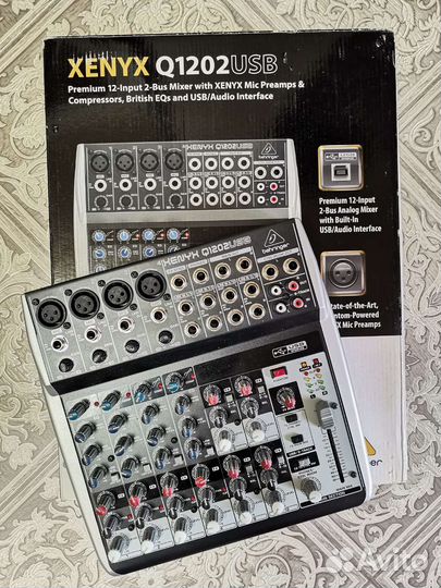 Микшерный пульт Behringer Xenyx Q1202 USB