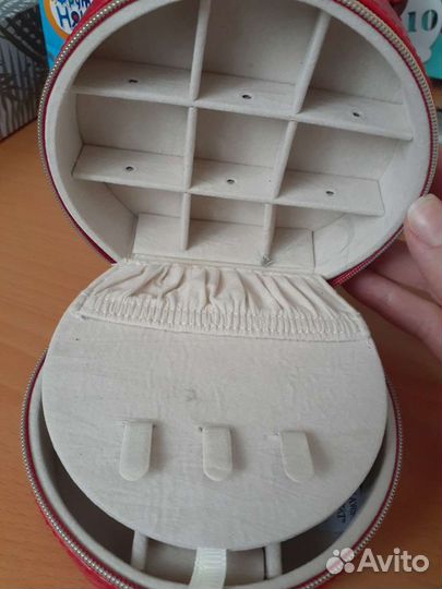 Шкатулка для украшений
