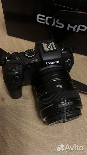 Камера Canon EOS RP body