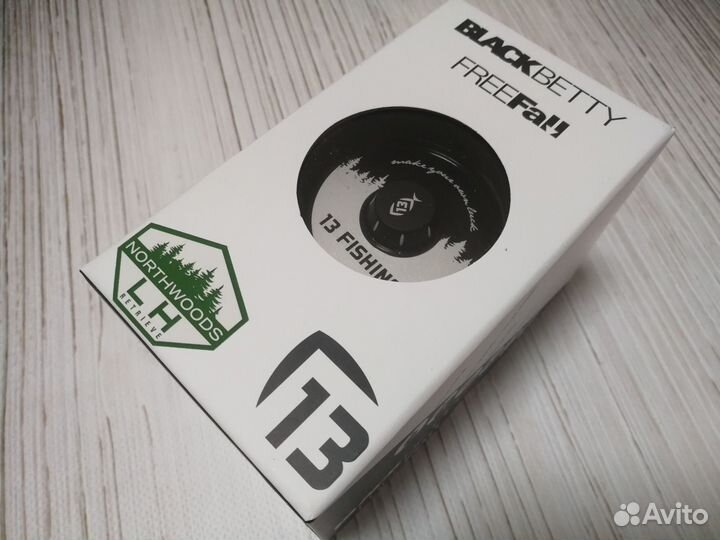 13 Fishing FreeFall Carbon Northwoods (LH)