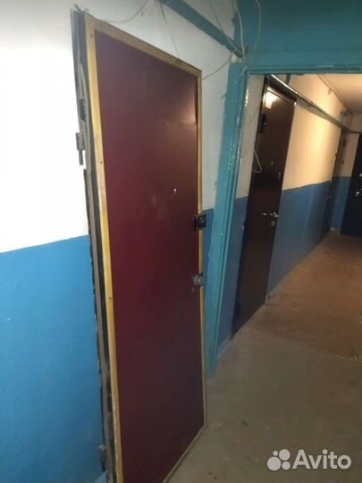 Металлическая дверь бу