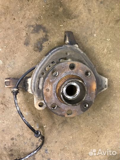 Поворотный кулак Opel Corsa С 1,2 2004г