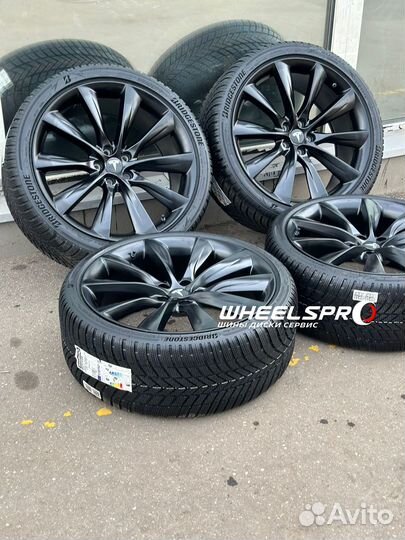 Колеса R21 Tesla Y