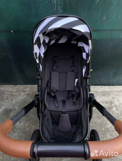 Коляска 2 в 1 Happy Baby