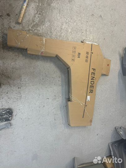 Переднее правое крыло шевроле авео т 300