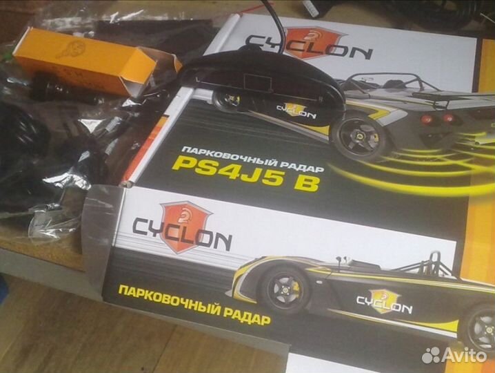 Парктроник PS4J5 цвет датчиков на выбор